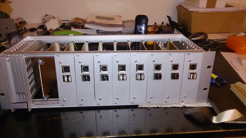 Datei:Raspi cluster.jpg
