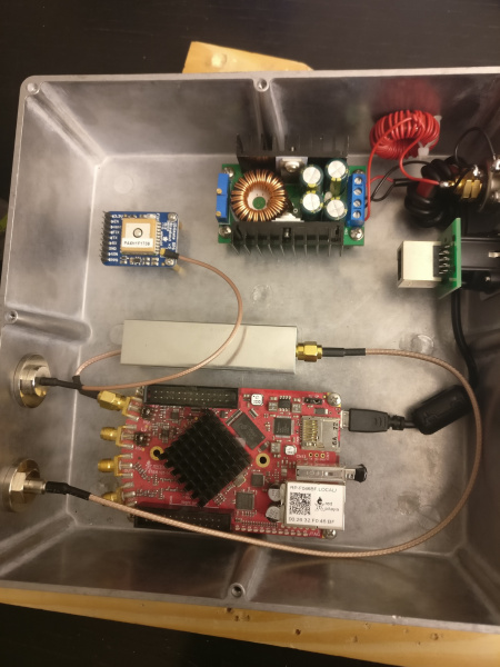 Datei:2019-04-20-RedPitaya-DL8RDS.jpg