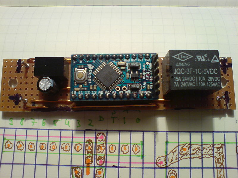 Datei:Arduino-Interruptor-PCB2.jpg